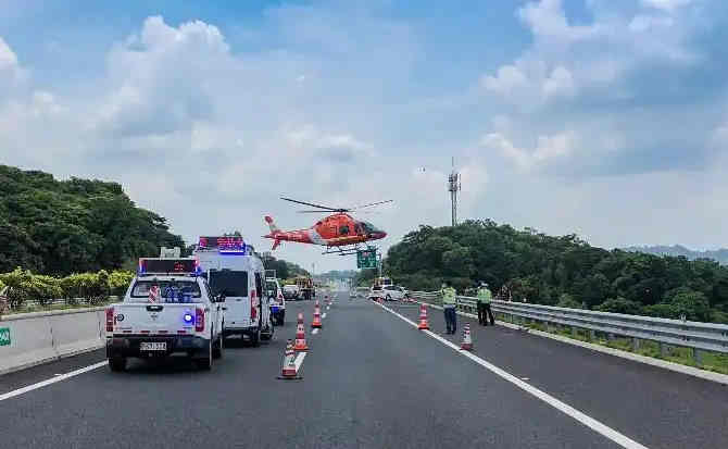 嘉黎高速公路汽车救援案例